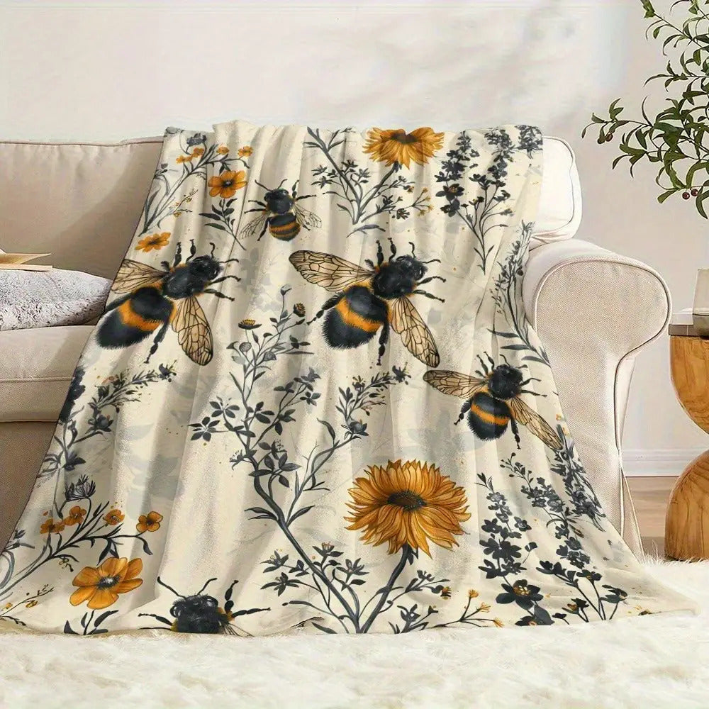 1pc 280gsm Heavyweight Vintage Hand-Drawn Bees & Wildflowers Flannel Fleece Blanket - Soft Warm All-Season \u002FGreen\u002FYellow\u002FBlack\u002FBrown Beige Throw for Bed, Couch, Camping, Travel - Cozy Bee & Botanical Print Polyester Bedspread, Throw Bl